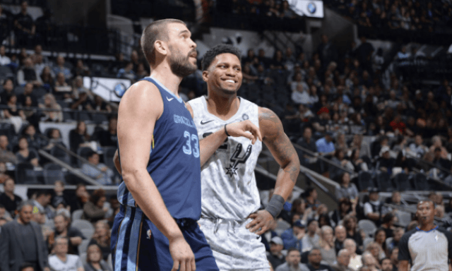 危机随时可 危机随时可